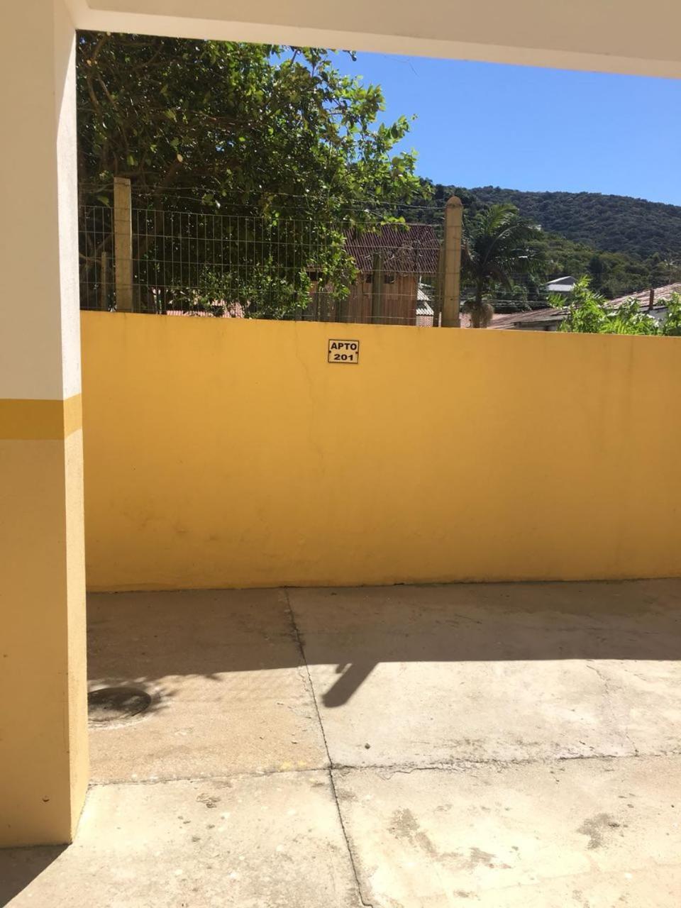 Edificio Bernardo Apartment Bombinhas Exterior photo